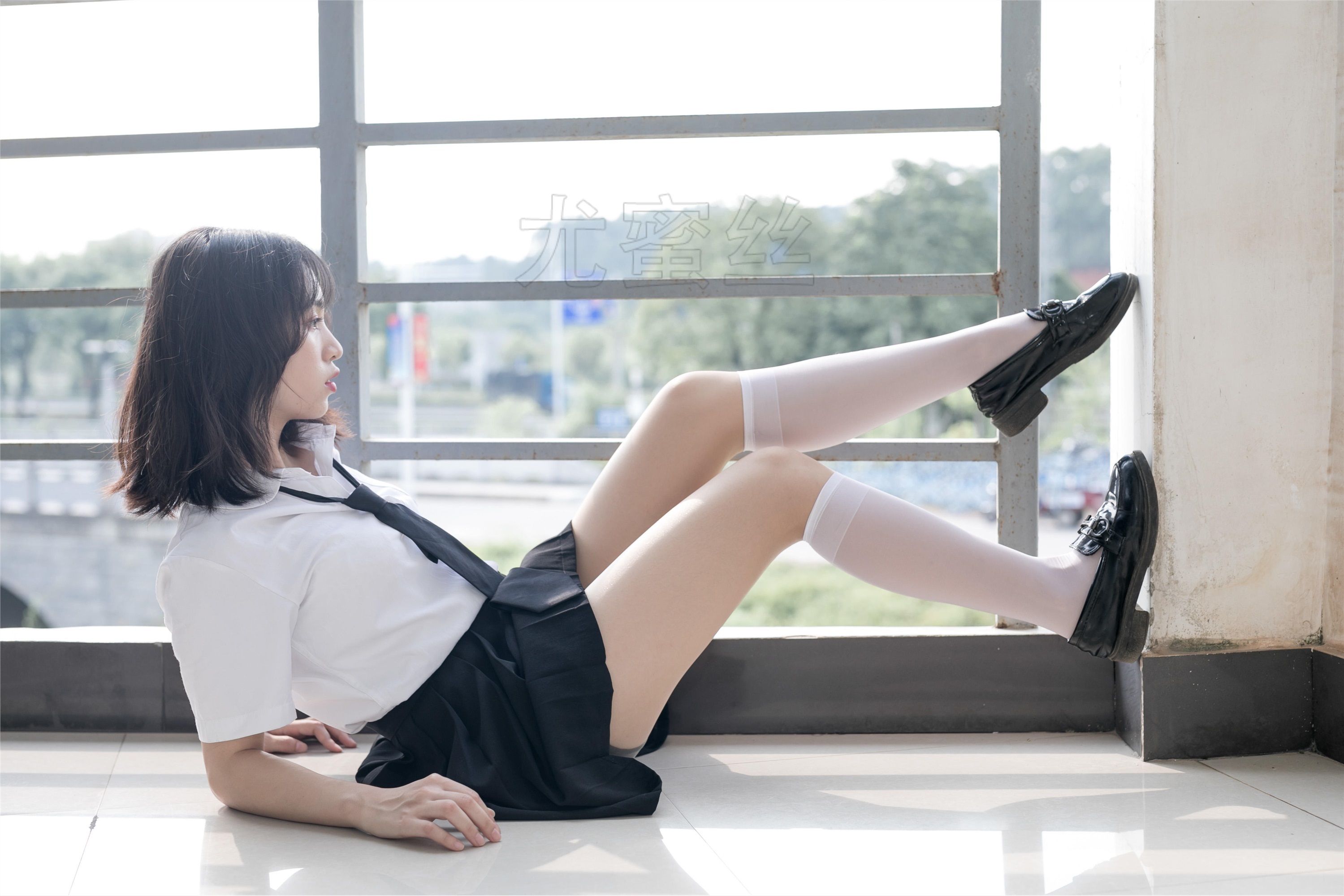 尤蜜丝 穿搭写真 NO.005